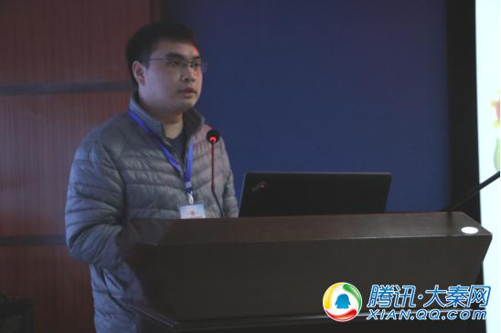 “榆溪学者论坛”与会专家参观考察榆林能源化工产业